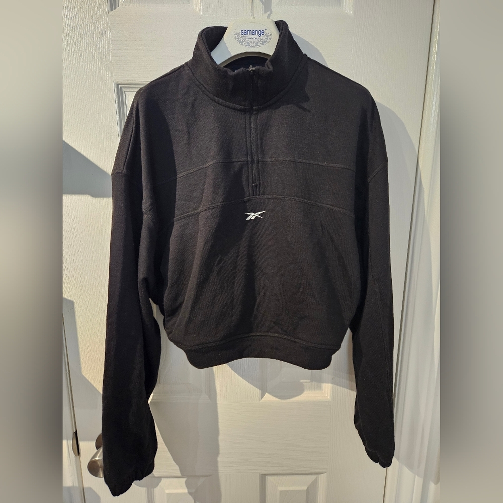 Reebok Women's Zip Up Black Crop Sweater